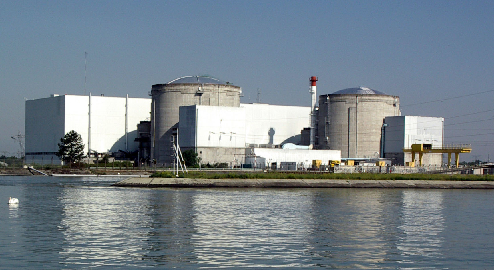 What happens in France about nuclear energy