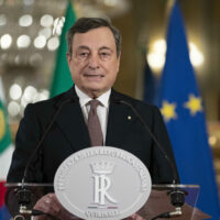 Storia, pensiero e azione di Mario Draghi in 39 tweet di Aresu