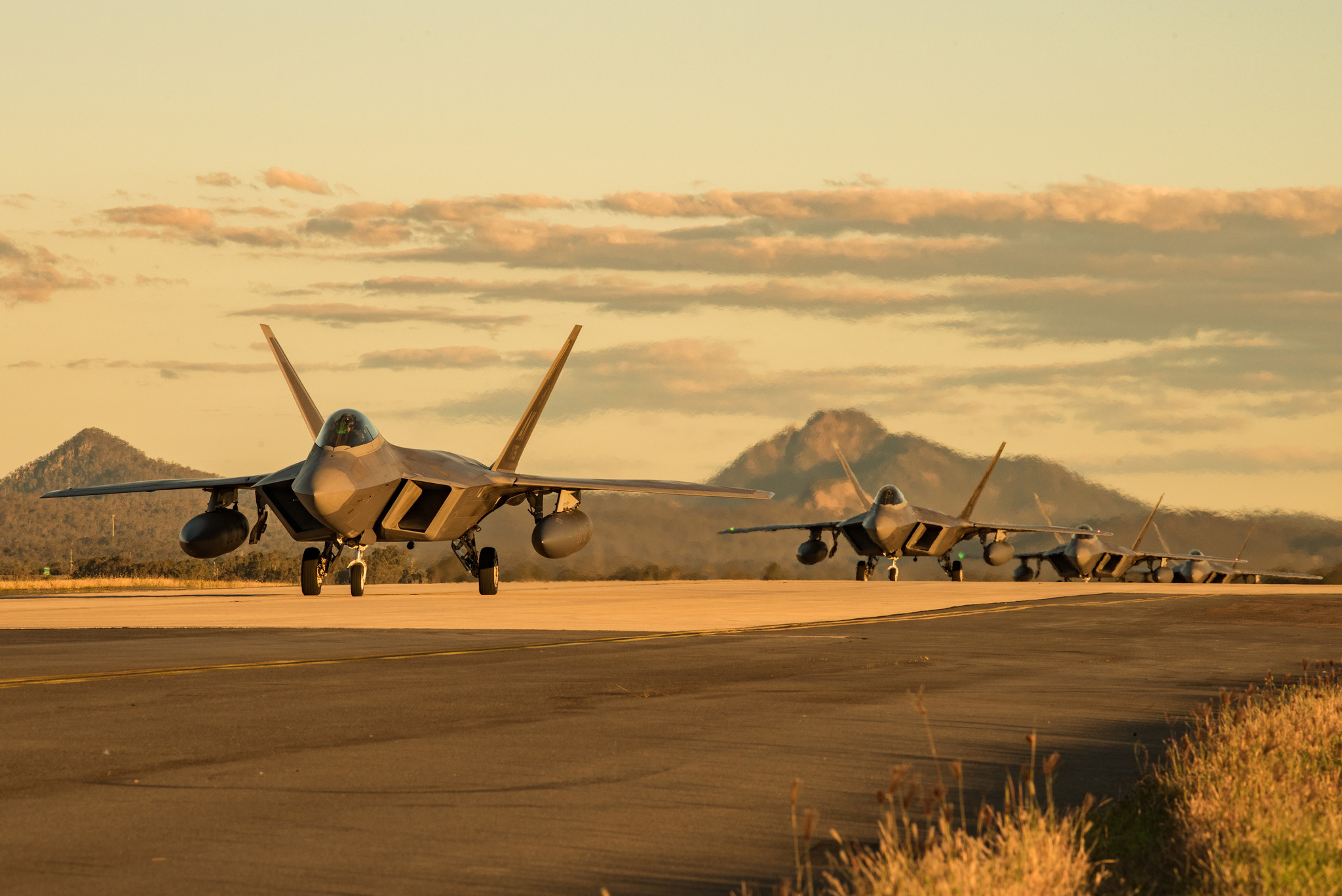 Trump f-22