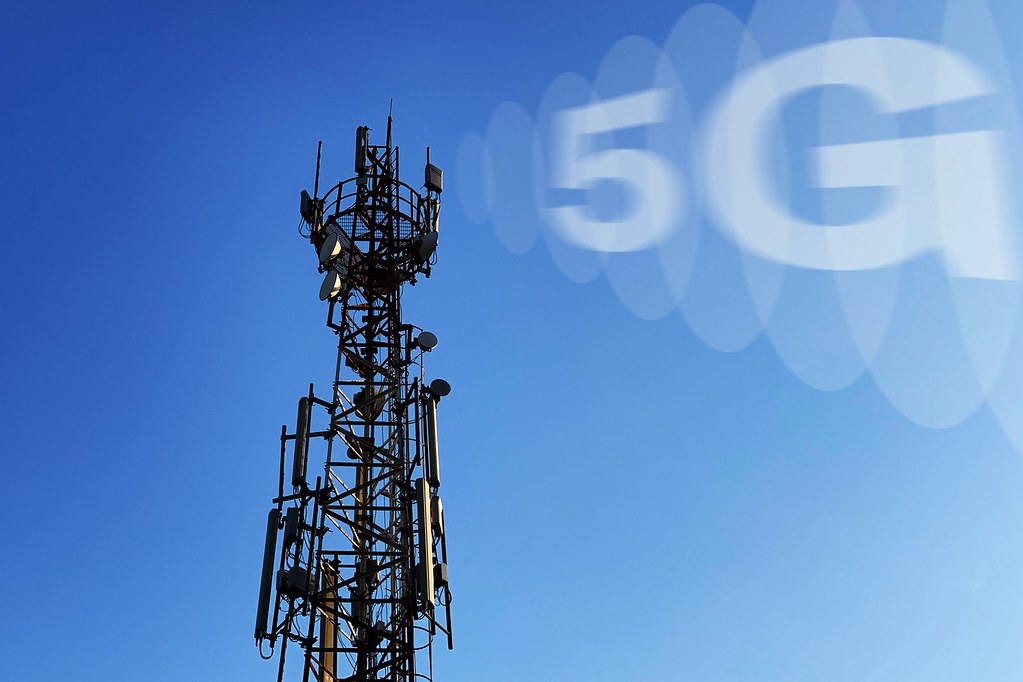 Who wants to cripple the development of 5G?