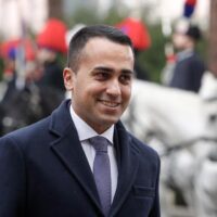 Autostrade, lo Stato e i contorsionismi di Di Maio sulla quotazione