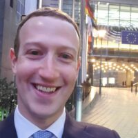 whatsapp pubblicità Facebook Ue musicgen