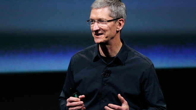 Apple-CEO-Tim-Cook-Showed-Support-at-San-Francisco-Pride