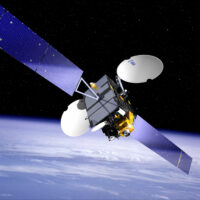 Perché i satelliti sono il futuro delle comunicazioni critiche. Report Arthur D. Little
