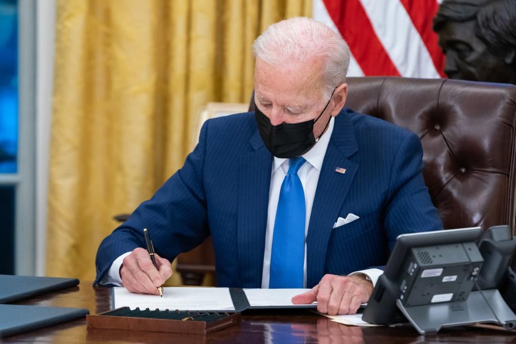 What will change with Biden's executive order for drugs, utility bills, banking and transportation