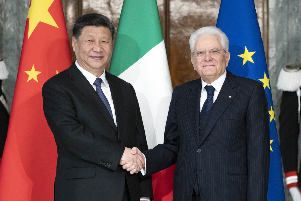 Come Prodi e i prodiani discutono (con scintille) su Italia-Cina e Via della Seta