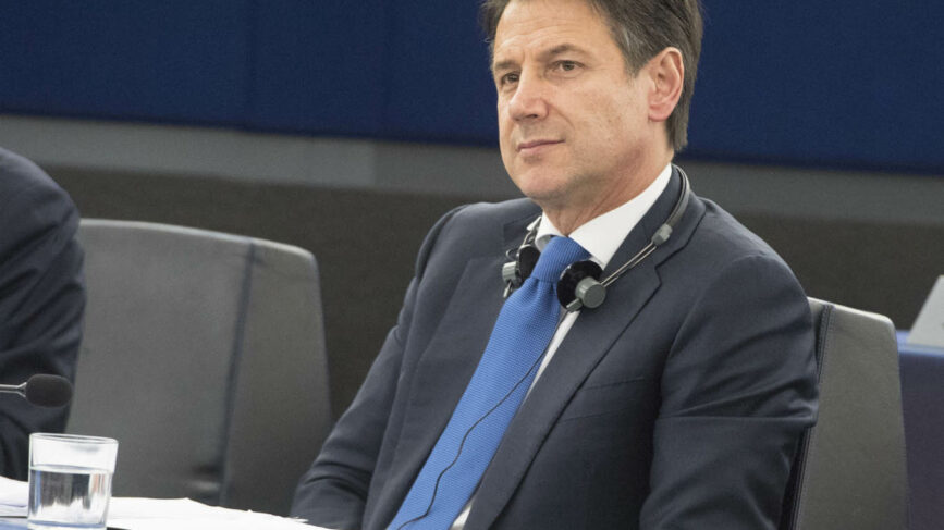 Giuseppe Conte Sentiment
