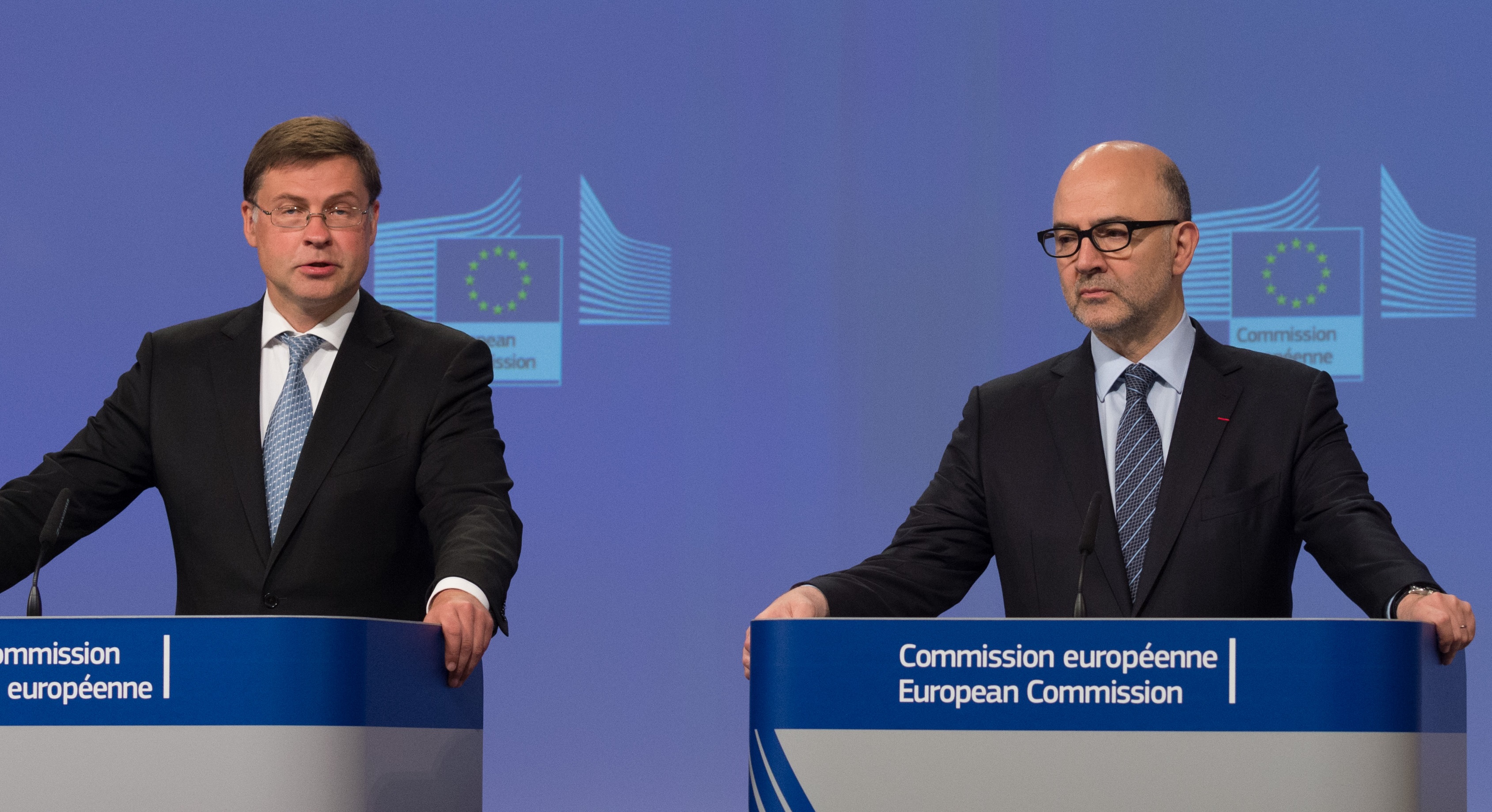 Tutte le provocazioni (politiche) di Moscovici e Dombrovskis contro l’Italia