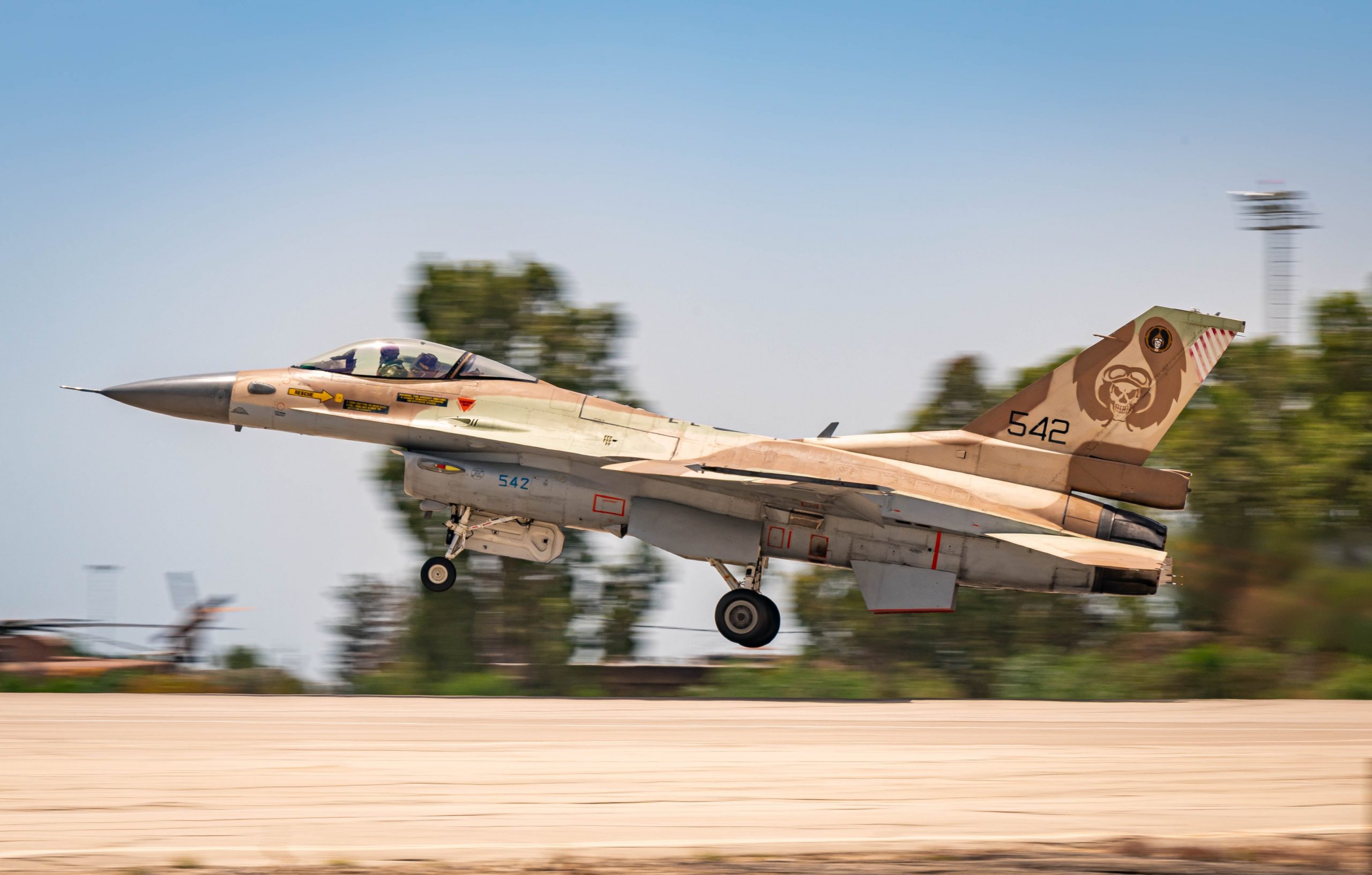 Israele F-16