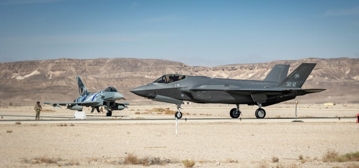 F-16 F-35