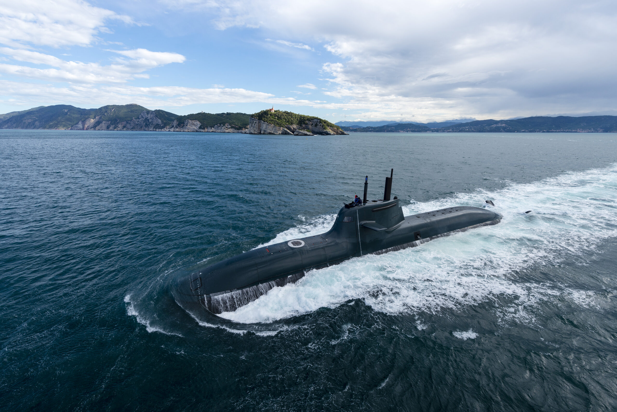 Because Fincantieri heats up a little on the stock market with the Navy contract for submarines