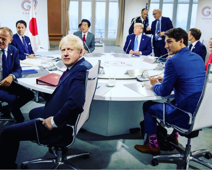 Lo sapete chi ha fornito le poltrone per i leader del mondo al G7 di Biarritz?