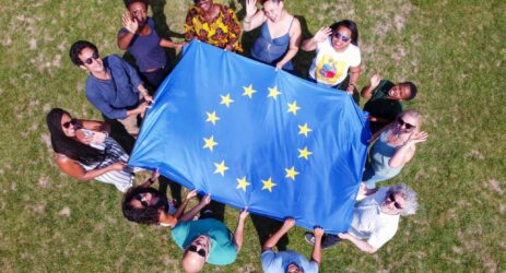 Cosa si combina in Europa tra pace, guerra e mini club