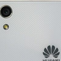 Come gli Stati Uniti (e Best Buy) fanno la guerra a Huawei