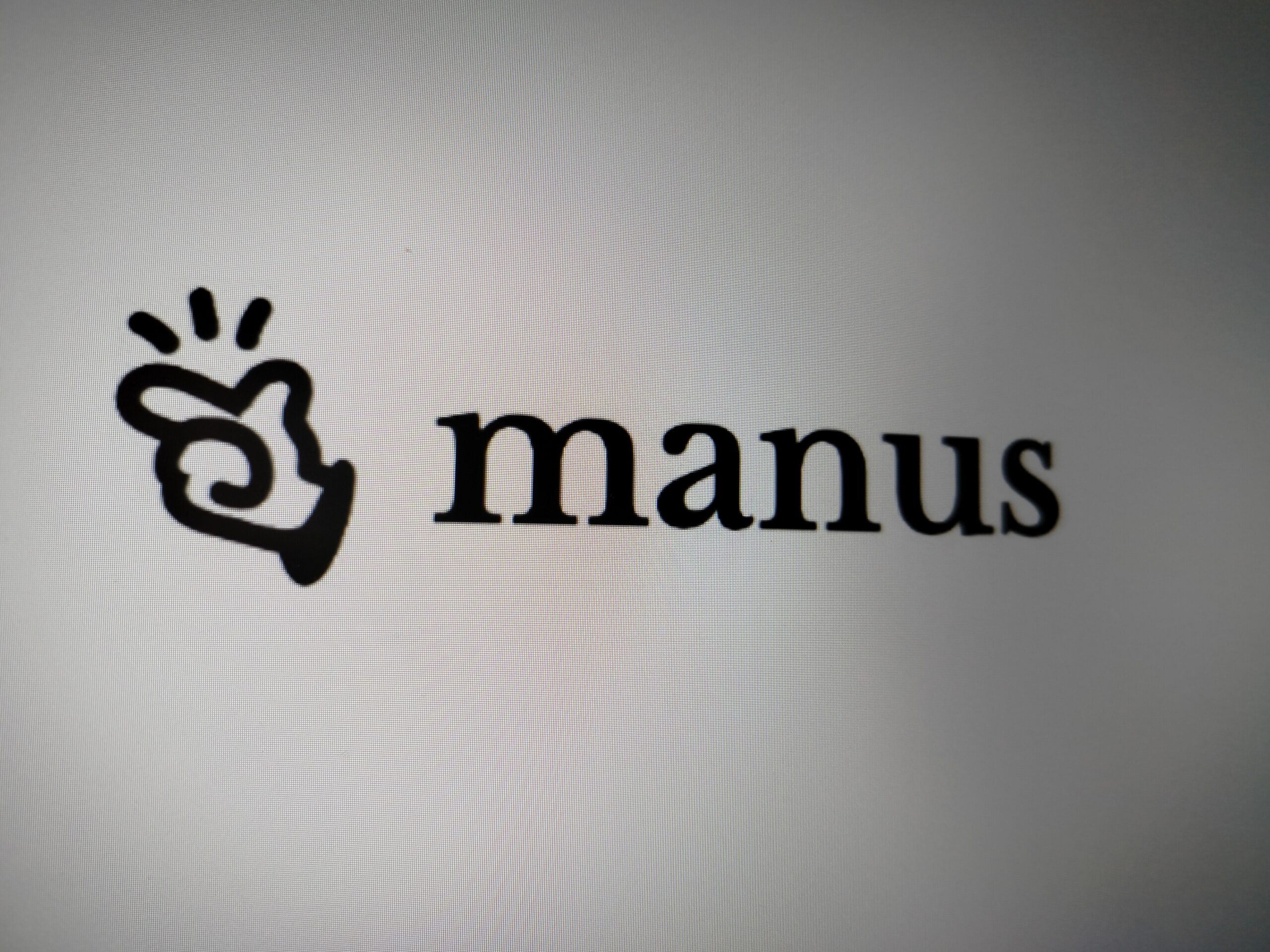 manus
