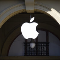 apple