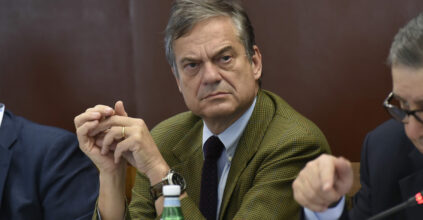 Ecco Come L’élite Liberal Sbrocca Sulla Manovra Di Meloni E Giorgetti