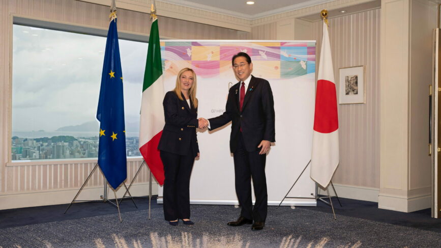 G7