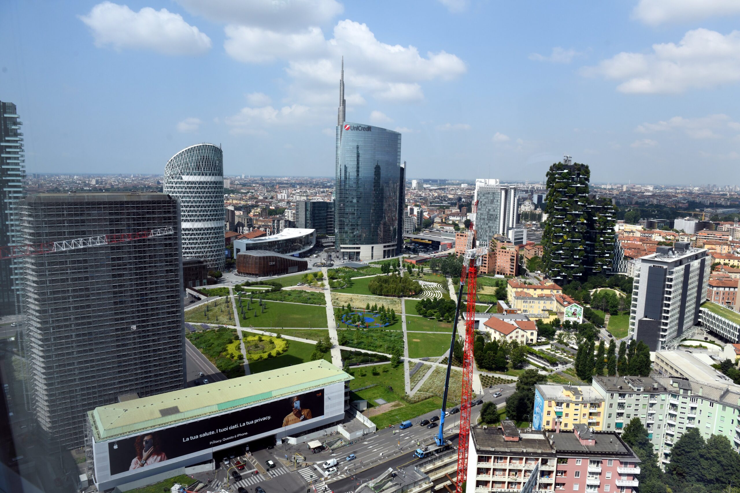 Dal Pirellino al Villaggio Olimpico, viaggio nei cantieri sotto inchiesta della Milano del futuro