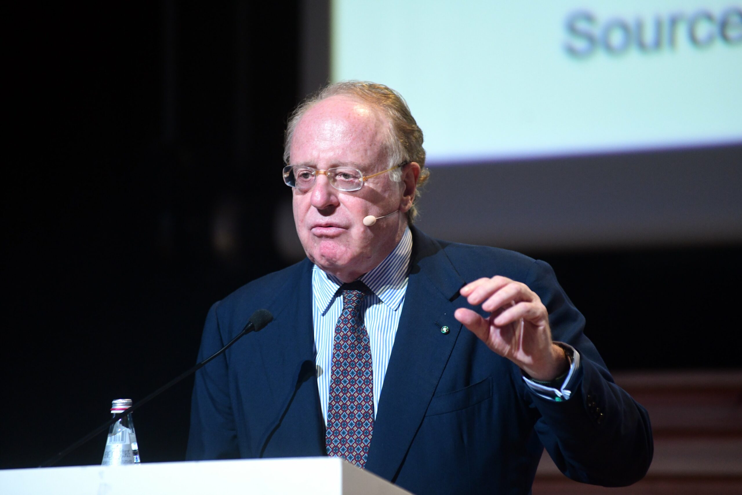 Scaroni (Enel) rejects nuclear power but praises solar panels in space