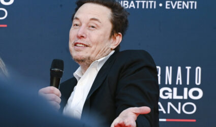 starlink tim dazi musk ue