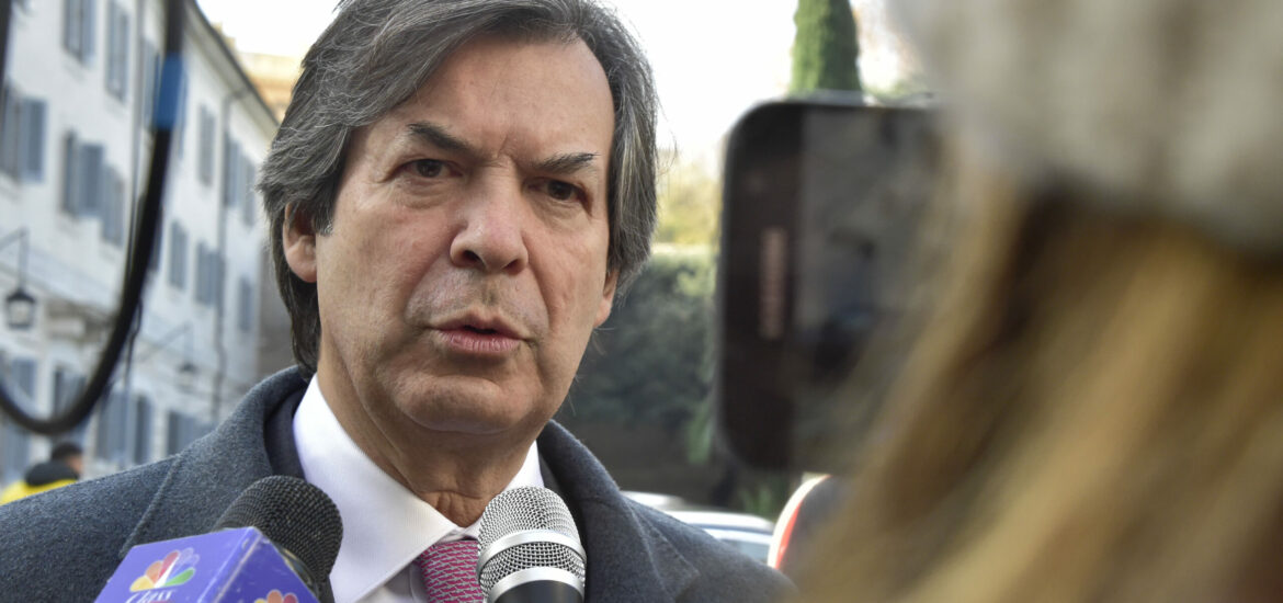 Carlo Messina Ad Intesa Sanpaolo Sul Mes