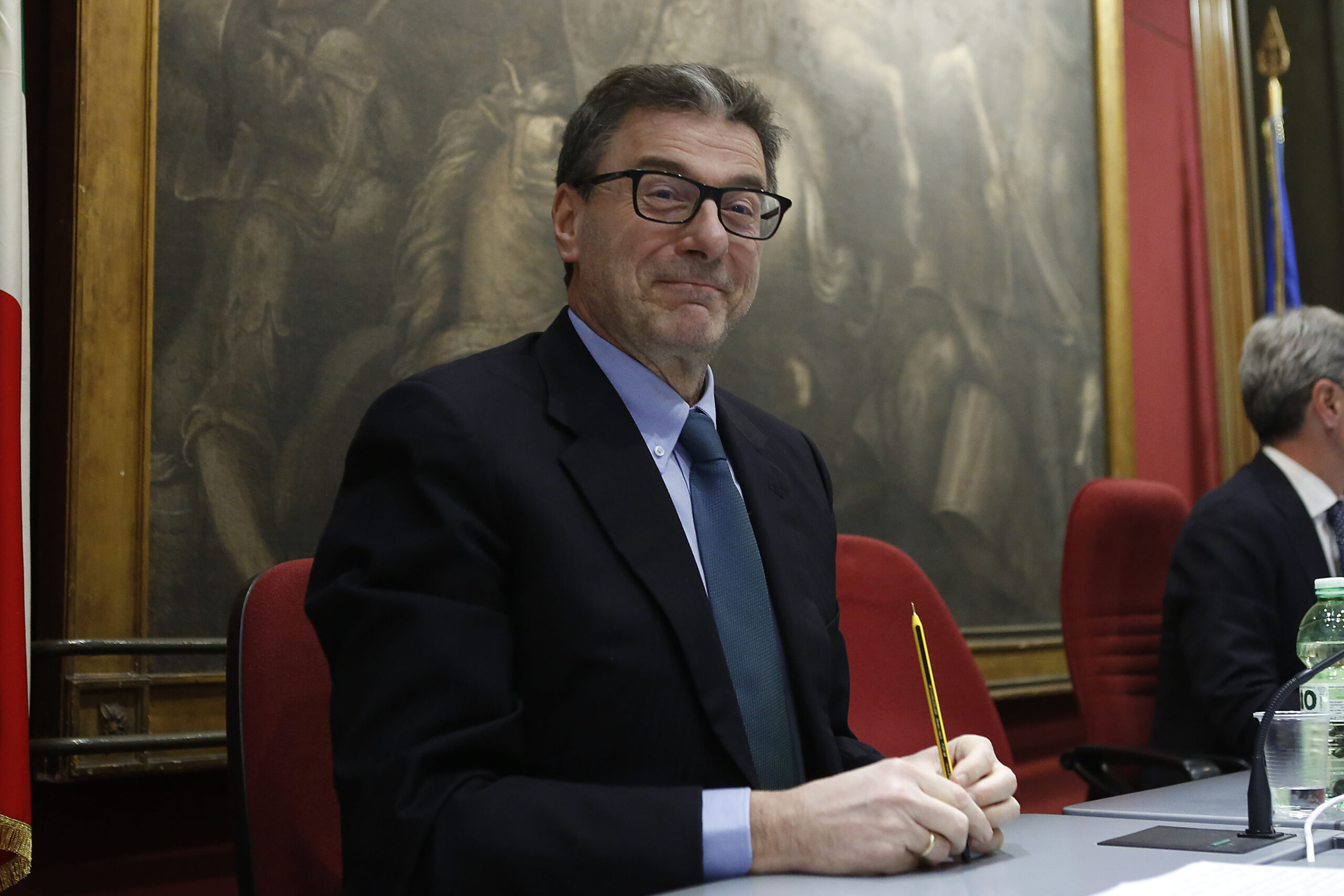 Giorgetti displaces the ESM and the Stability Pact