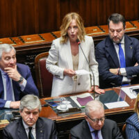Meloni strapazza la vecchia Europa burocratica e dirigista in vista del Consiglio Ue