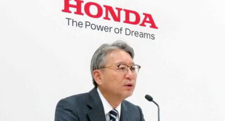 Honda va in rosso e rottama il verde elettrico