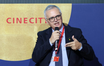 Perché Giuli quasi quasi gongola per le dimissioni di Borrelli da direttore Cinema al ministero della Cultura