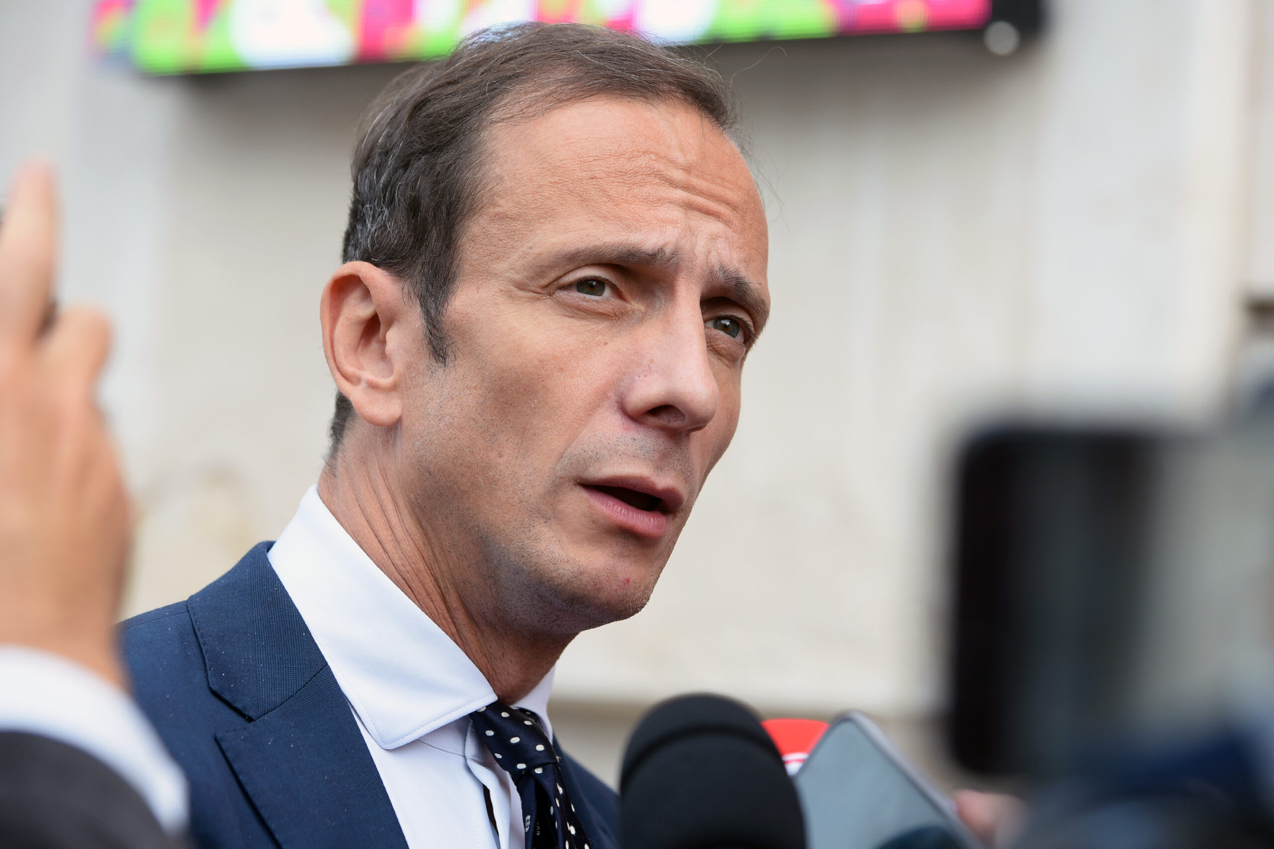 Le news su Tony Effe, Fedriga, Fiorentino, Mollicone e non solo