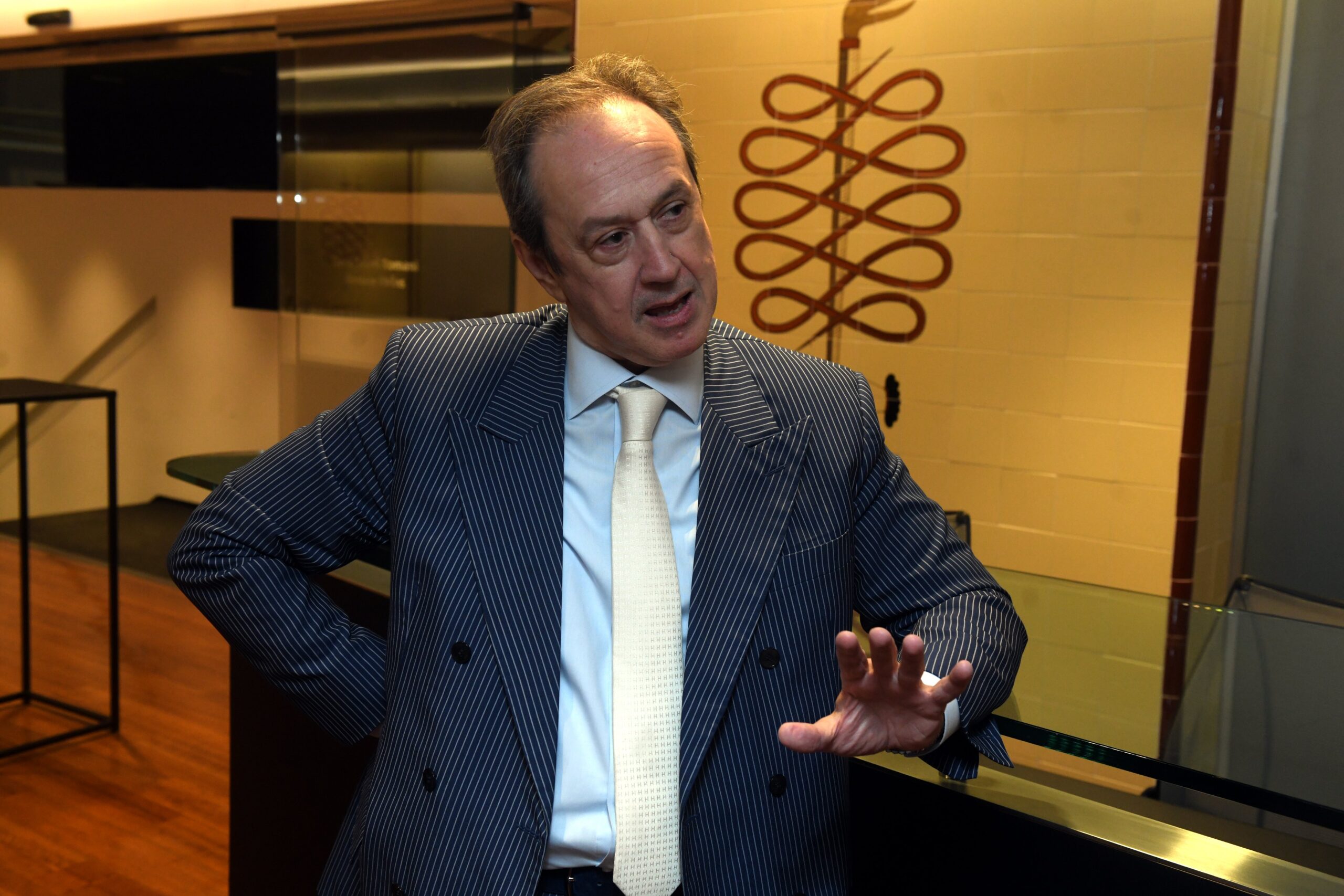 Angelo Mastrolia carrefour