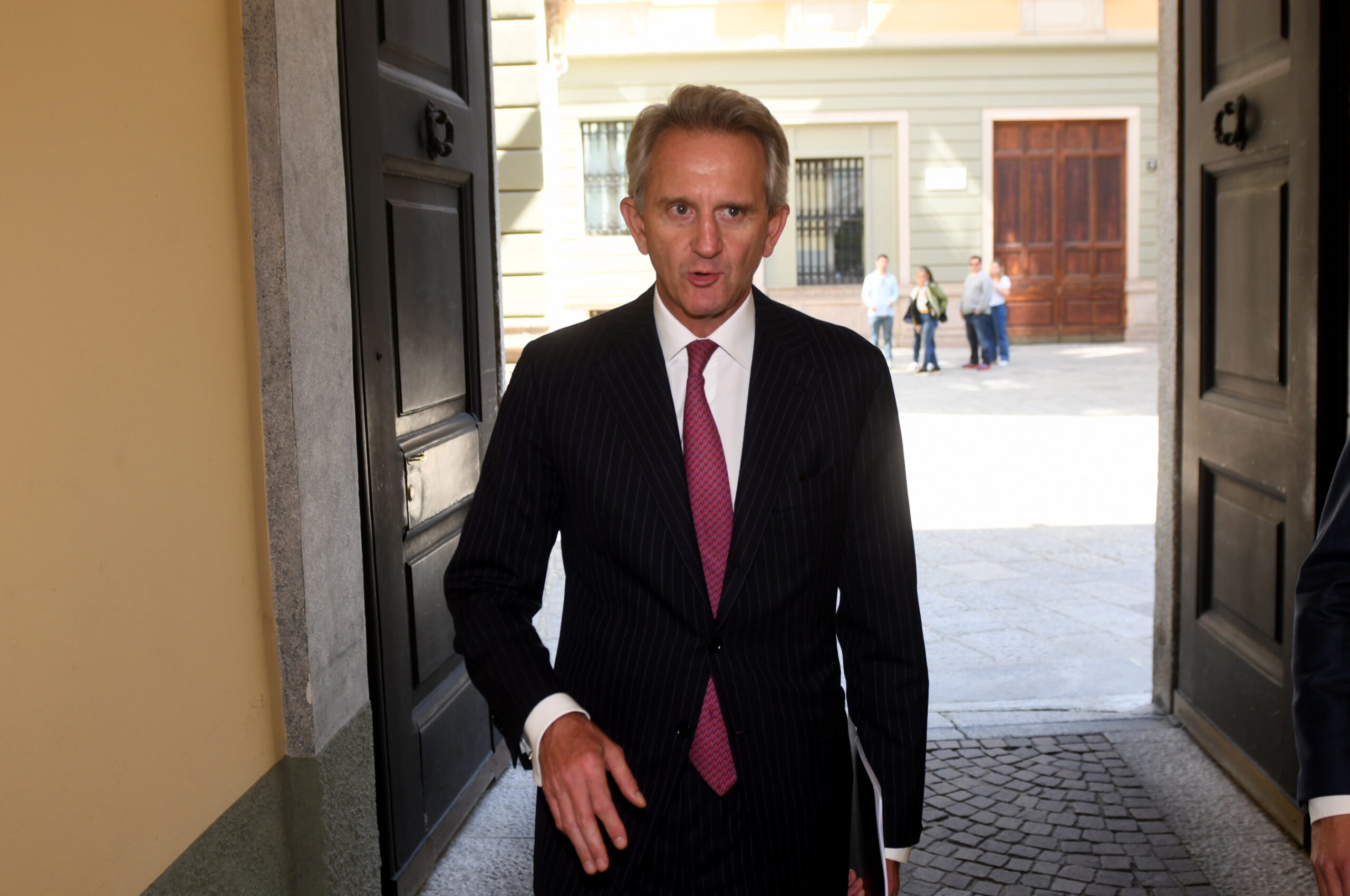 Nagel riuscirà a stoppare Mps su Mediobanca?