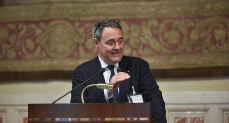 Bollette elettriche bollenti? Ecco i motivi (forse). Cosa dice e cosa non dice il report Arera