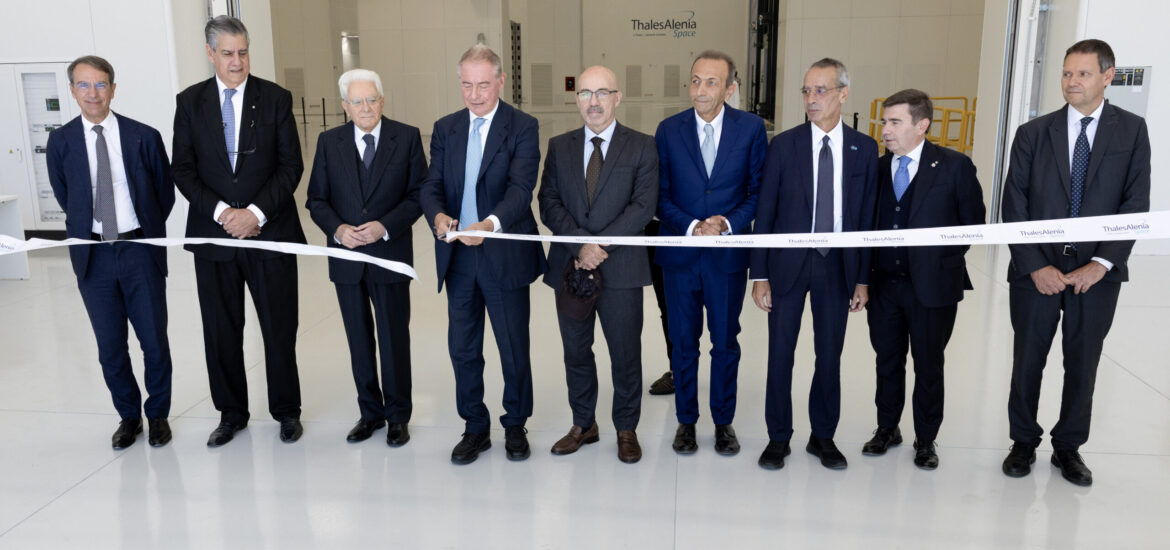 thales alenia space smart factory