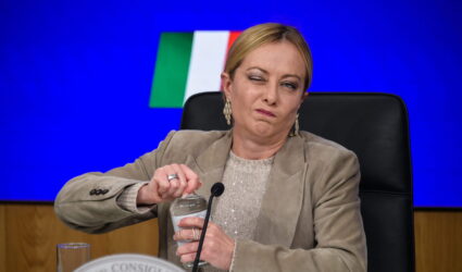 Conta solo “intortarla”, i successi italiani e le loro narrative