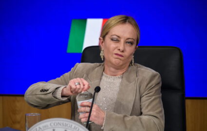 I fantasmi evocati per immaginare una Meloni poco meloniana