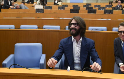 Le news su Corona, Del Vecchio, Giornale, Linkiesta, Signorini e non solo