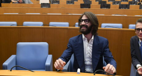 Le news su Corona, Del Vecchio, Giornale, Linkiesta, Signorini e non solo