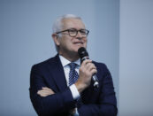 Le chiacchiere di Garofani, lo scoop di Belpietro, l’ira di Mattarella e il rammarico di Meloni