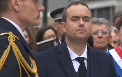 La Francia entrerà nel 2026 senza un budget. Continuano i casini per il governo Lecornu