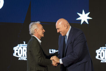 Crosetto non russa su Putin a differenza di Travaglio