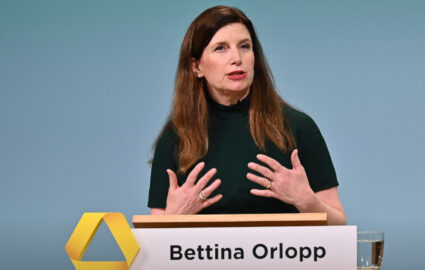 Commerzbank fa muro contro Unicredit. Ma Orlopp lascia aperta una porta