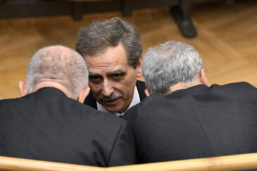 Mps, chi vince e chi perde con la triade Intesa-Unipol-Bper. Dagospia spiazzato…
