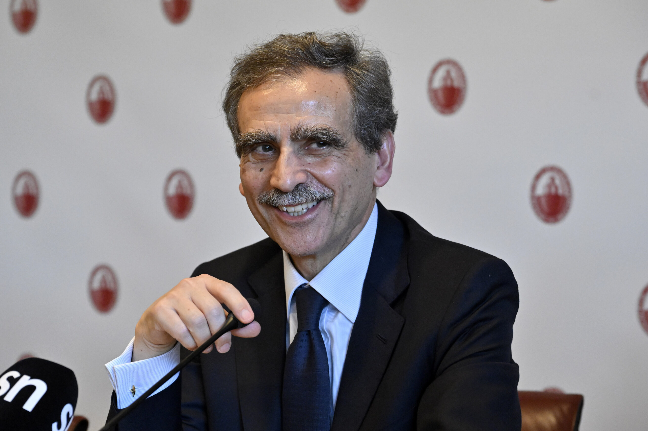 Mps, Lovaglio sega Caltagirone e Passera. Ora il nodo Generali
