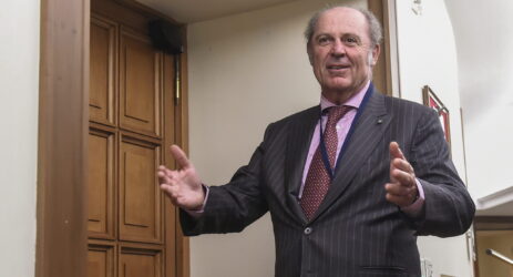 Generali supera le attese: volano Vita e risparmio gestito, pesano Portogallo e Francia