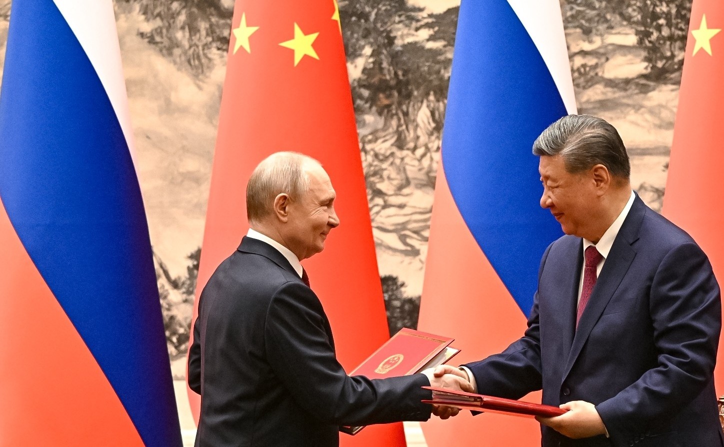 Fatti e misfatti tra Xi e Putin a Pechino