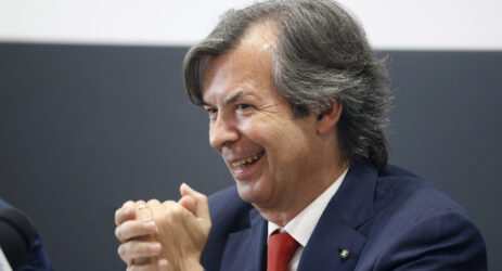 Intesa Sanpaolo, come i conti record rafforzano l’Opas su Mps