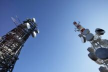 Inwit Torri Wind-3 Persidera Inwit Tim Vodafone