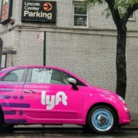 Tutti gli ultimi auto-scontri fra Uber e Lyft